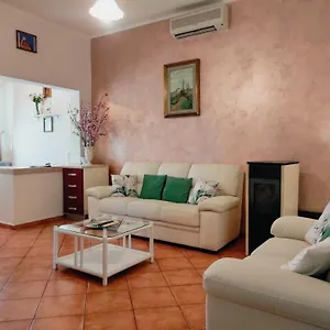 Casa Giulia Al Centro Di Appartamento